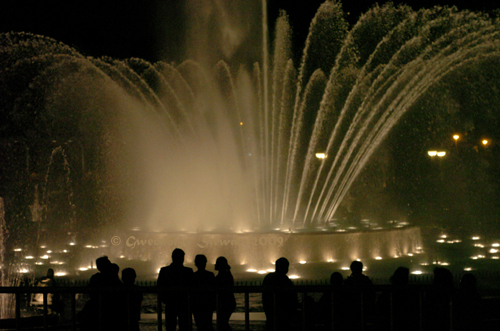 Waterworks and Lightshow in Lima, Peru, Photographed by
Gwendolyn Stewart, c. 2013; All Rights Reserved